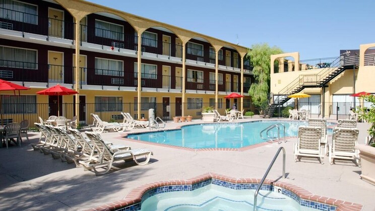 Mardi Gras Hotel and Casino